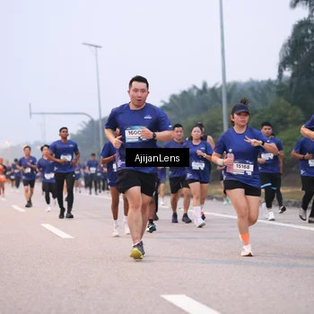 Runner Photo 7377916