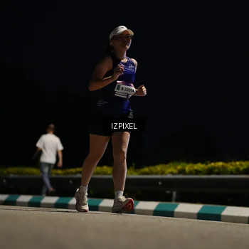Runner Photo 7377925
