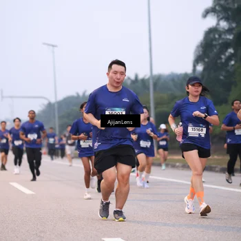 Runner Photo 7377931