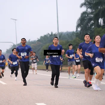 Runner Photo 7377933