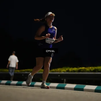 Runner Photo 7377942