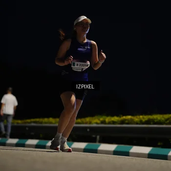 Runner Photo 7377950