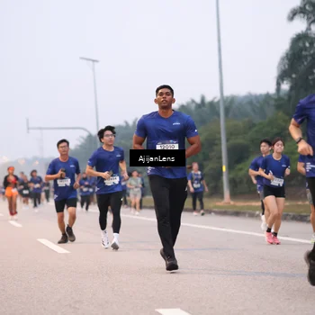 Runner Photo 7377963