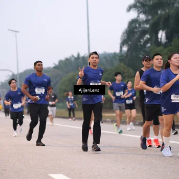Runner Photo 7377965