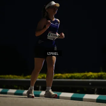 Runner Photo 7377985