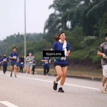Runner Photo 7377986