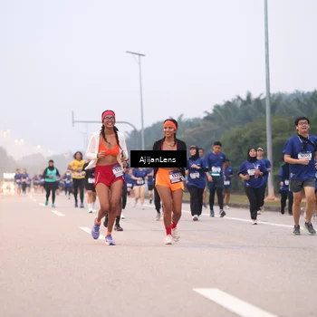 Runner Photo 7377993