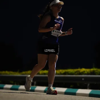 Runner Photo 7378005