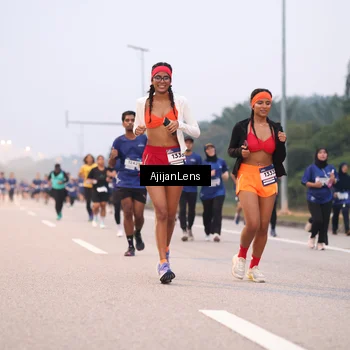 Runner Photo 7378024