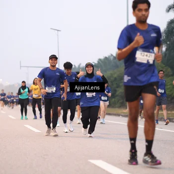 Runner Photo 7378046