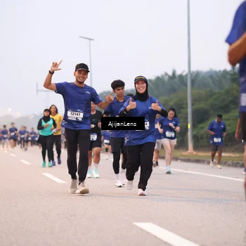 Runner Photo 7378055