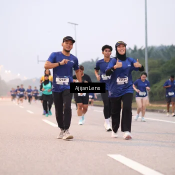 Runner Photo 7378070