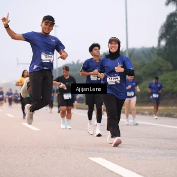 Runner Photo 7378077