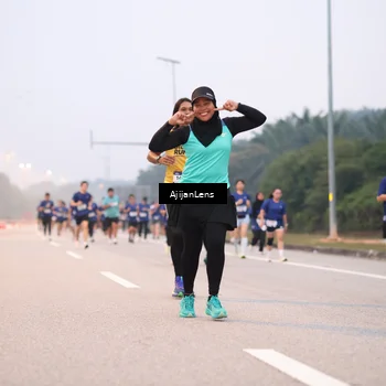 Runner Photo 7378104