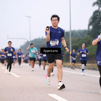 Runner Photo 7378160