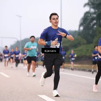 Runner Photo 7378187