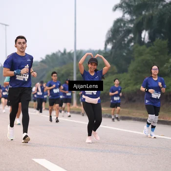 Runner Photo 7378189