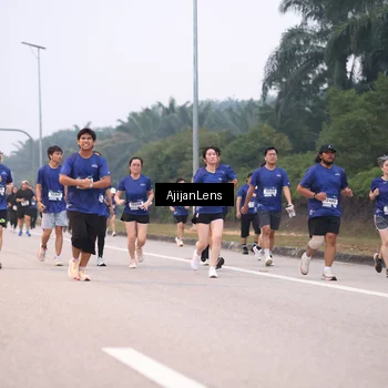 Runner Photo 7378211