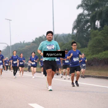 Runner Photo 7378212