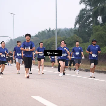 Runner Photo 7378213
