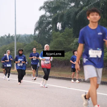 Runner Photo 7378275