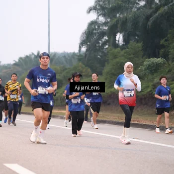 Runner Photo 7378286