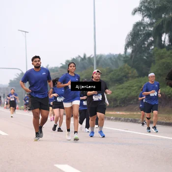 Runner Photo 7378331