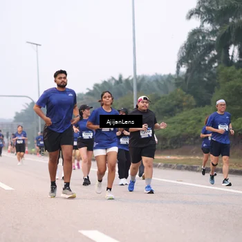 Runner Photo 7378334