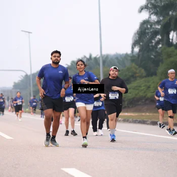 Runner Photo 7378338
