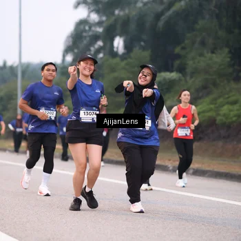 Runner Photo 7378365