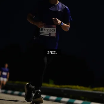 Runner Photo 7378400