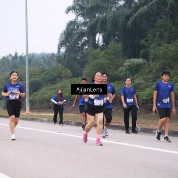 Runner Photo 7378401