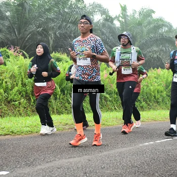 Runner Photo 7378406