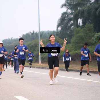 Runner Photo 7378410