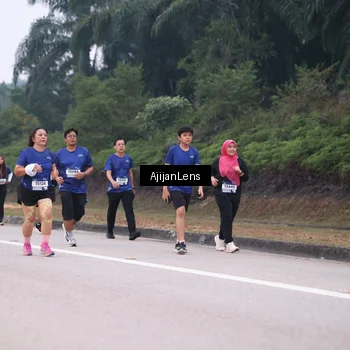 Runner Photo 7378414