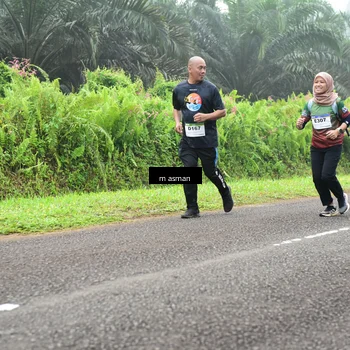 Runner Photo 7378430