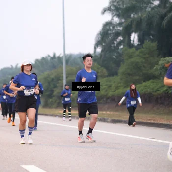 Runner Photo 7378439