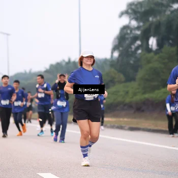 Runner Photo 7378442