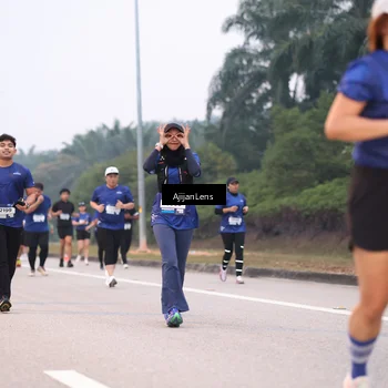 Runner Photo 7378450