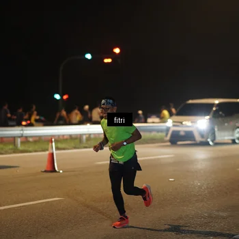 Runner Photo 7378489