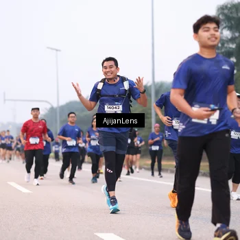 Runner Photo 7378504