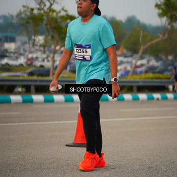 Runner Photo 7378513
