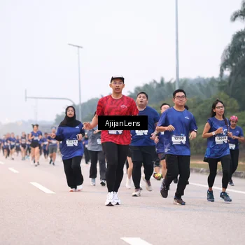 Runner Photo 7378538