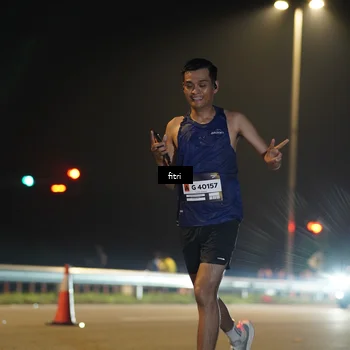 Runner Photo 7378563