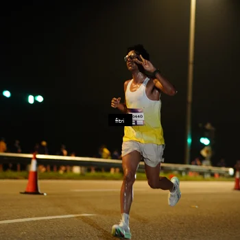 Runner Photo 7378596