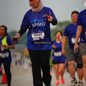 Runner Photo 7378628