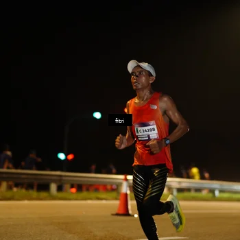 Runner Photo 7378632