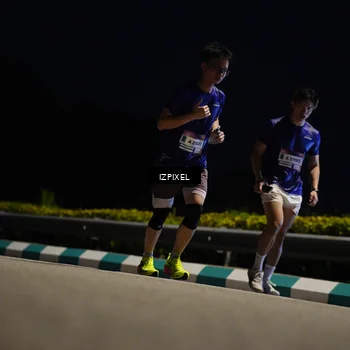 Runner Photo 7378637