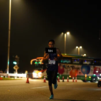 Runner Photo 7378722