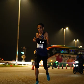 Runner Photo 7378752